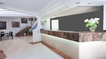 HOTEL KILIMANJARO