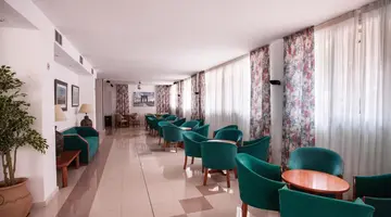 HOTEL KILIMANJARO