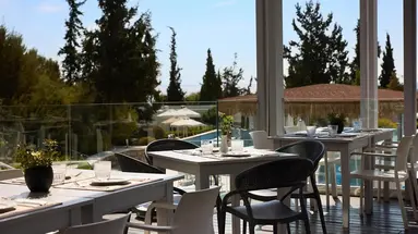 Hotel Kiotari Miraluna