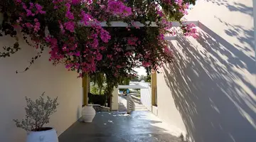 Hotel Kiotari Miraluna