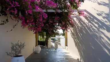 Hotel Kiotari Miraluna