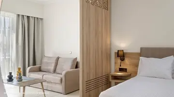 Hotel Kiotari Miraluna