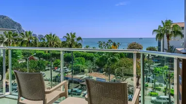 HOTEL KLEOPATRA BLUE HAWAII