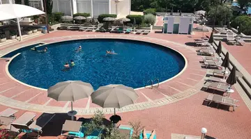 Hotel Kolovare