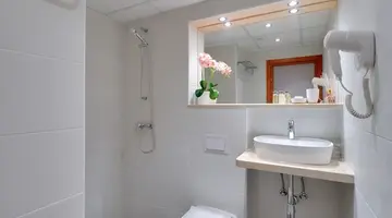 Hotel Komodor