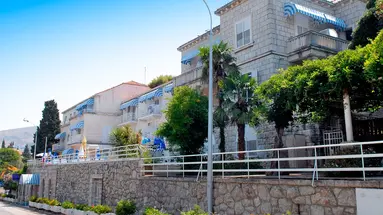 Hotel Komodor