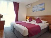 HOTEL KOMODOR***