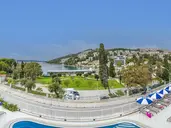 Hotel Komodor