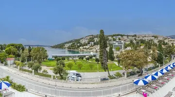 Hotel Komodor