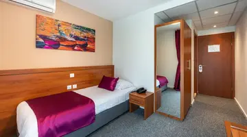Hotel Komodor