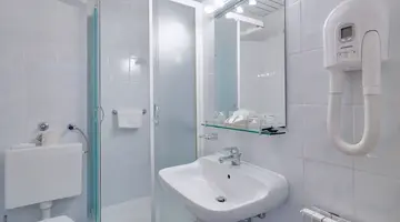 Hotel Komodor