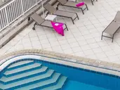 HOTEL KOMODOR