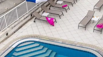 Hotel Komodor