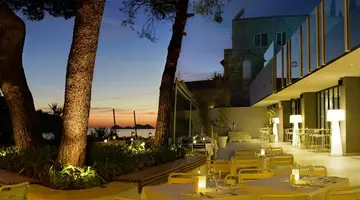 Hotel Kompas