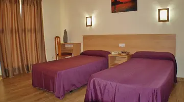 HOTEL KRISTAL