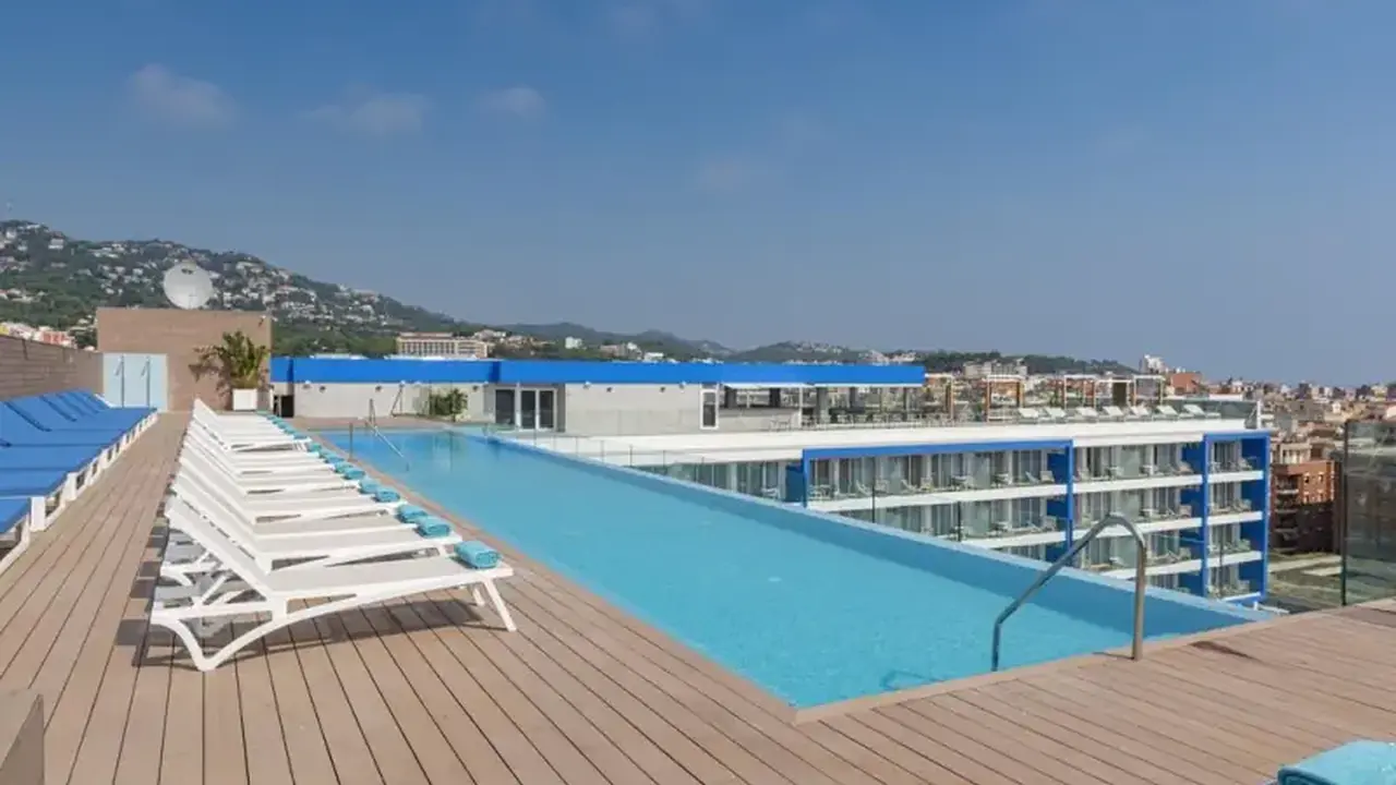 Hotel L Azure - Lloret