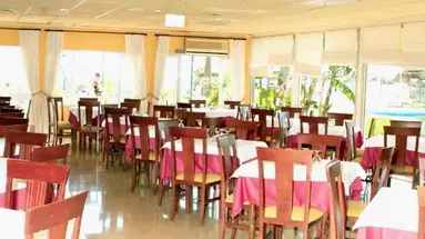 HOTEL LA BARRACUDA