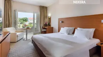HOTEL LA LUNA