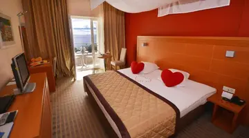 HOTEL LA LUNA****