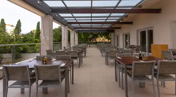 HOTEL LA LUNA****