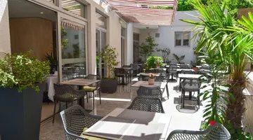 Hotel La Mer