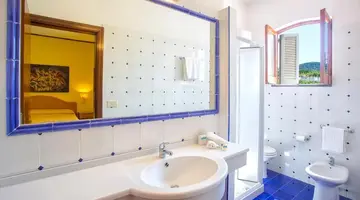 Hotel La Scogliera