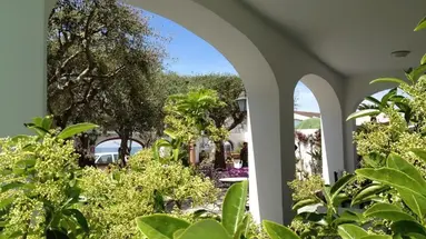 Hotel La Scogliera