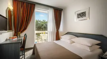 HOTEL LAGUNA MARADISO BY AMINESS***