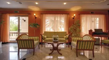 HOTEL LAURENTUM