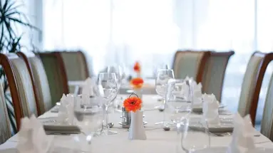 HOTEL LAURENTUM