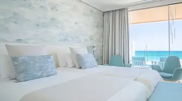 Hotel Lava Beach