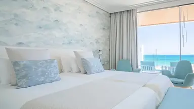 Hotel Lava Beach