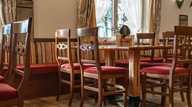 Hotel Lebzelter