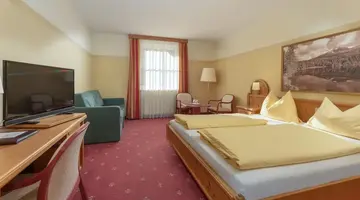 Hotel Lebzelter