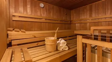 Hotel Lebzelter