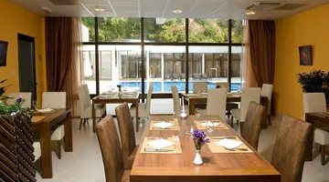 HOTEL LERO