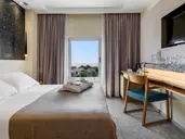 HOTEL LERO