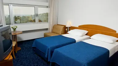 HOTEL LERO