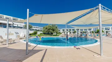 Hotel Levante Beach Resort By Playitas