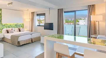 Hotel LIVVO Anamar Suites
