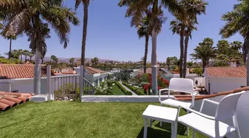 Hotel LIVVO Dunagolf Suites