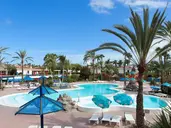 Hotel LIVVO Dunagolf Suites