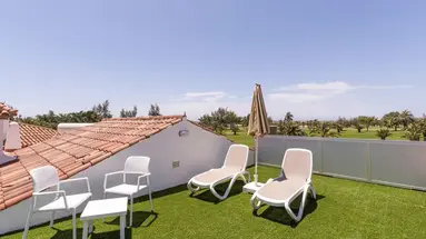 Hotel LIVVO Dunagolf Suites