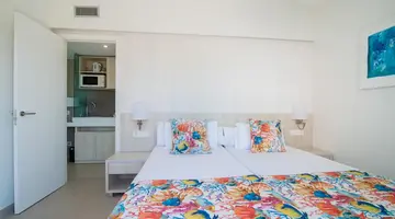 Hotel LIVVO Dunagolf Suites