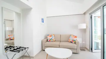 Hotel LIVVO Dunagolf Suites
