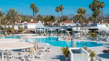 Hotel LIVVO Dunagolf Suites