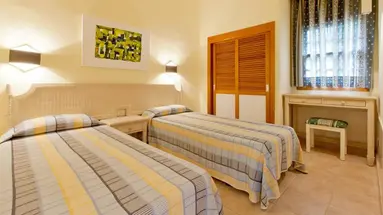 Hotel LIVVO Dunagolf Suites