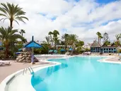Hotel LIVVO Dunagolf Suites