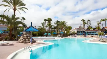 Hotel LIVVO Dunagolf Suites