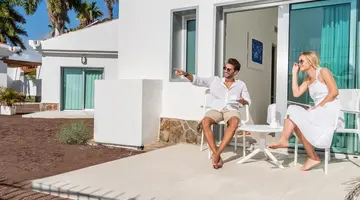 Hotel LIVVO Dunagolf Suites